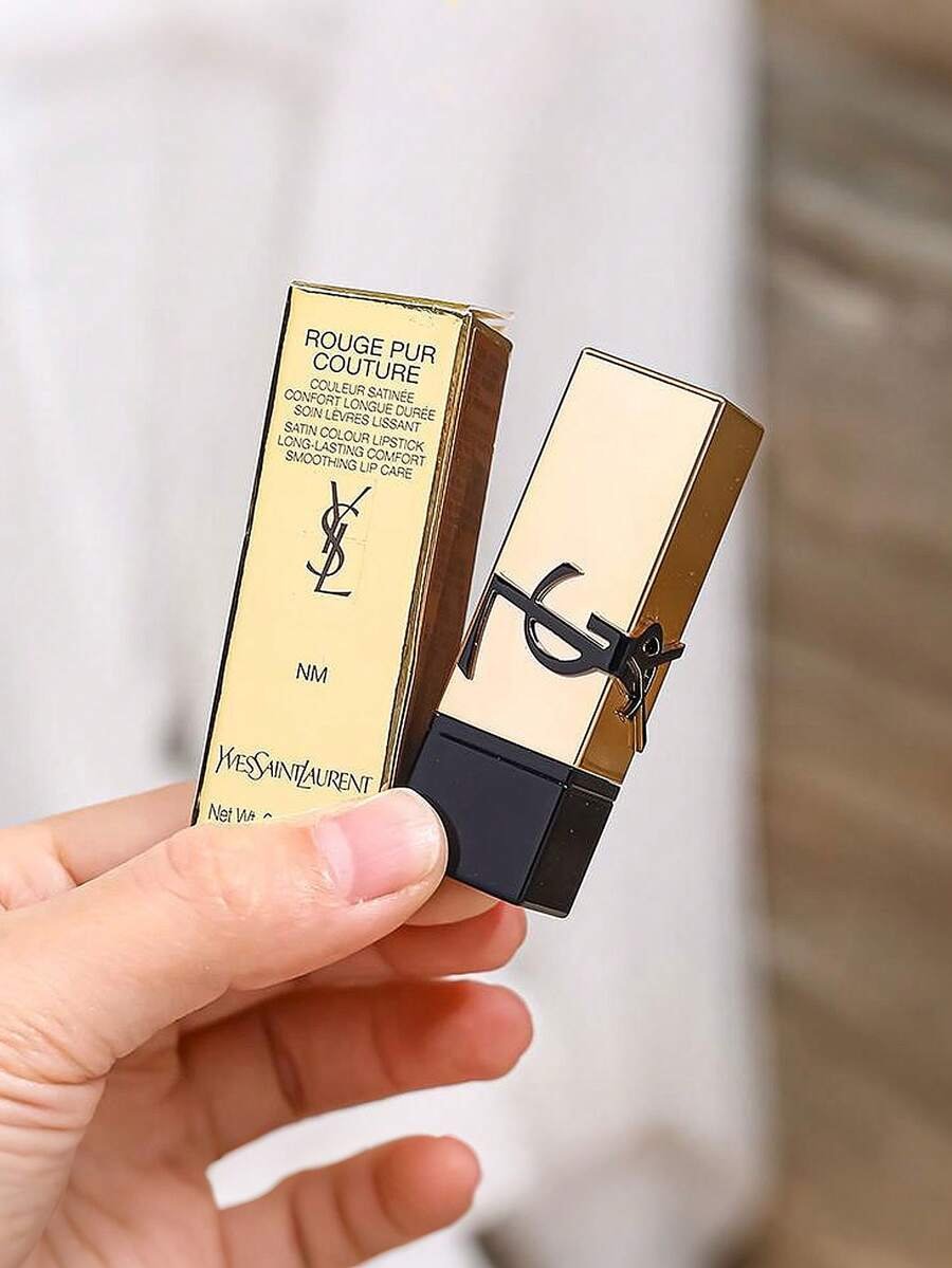 Yves Saint Laurent أحمر شفاه ساتان، طويل الأمد ومرطب. - الصورة 7