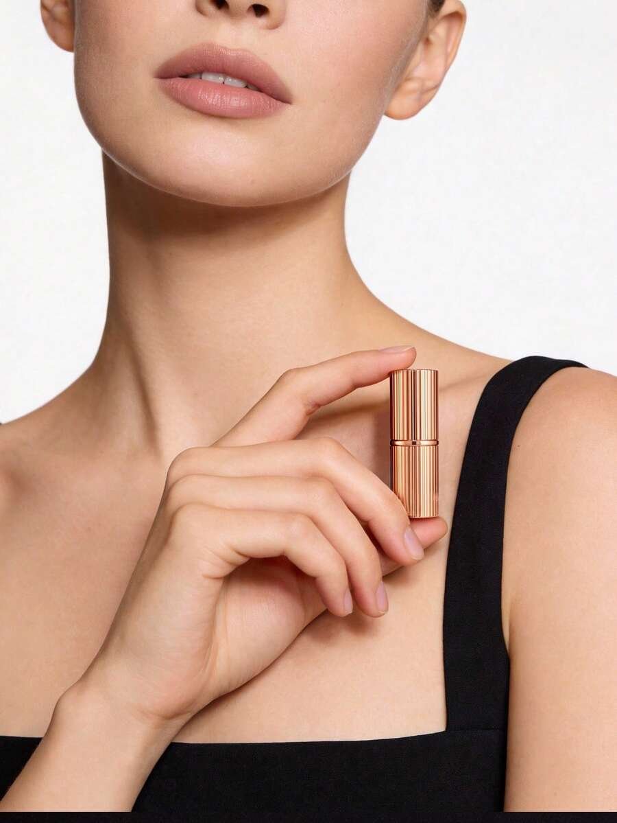 Charlotte Tilbury أحمر شفاه مطفي - الصورة 8