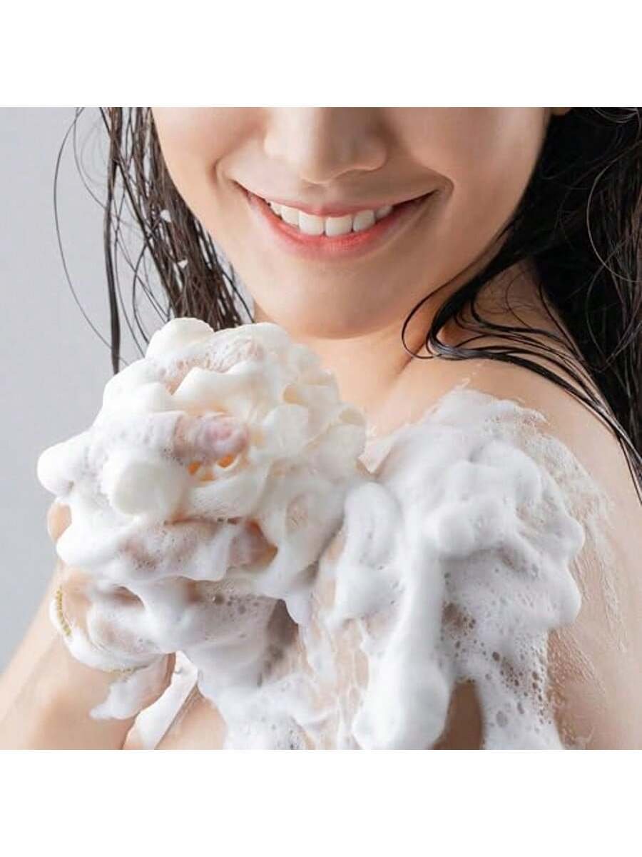 غسول الجسم المقشر، مرطب و مغذي و للوقايه من حب الشباب - الصورة 4