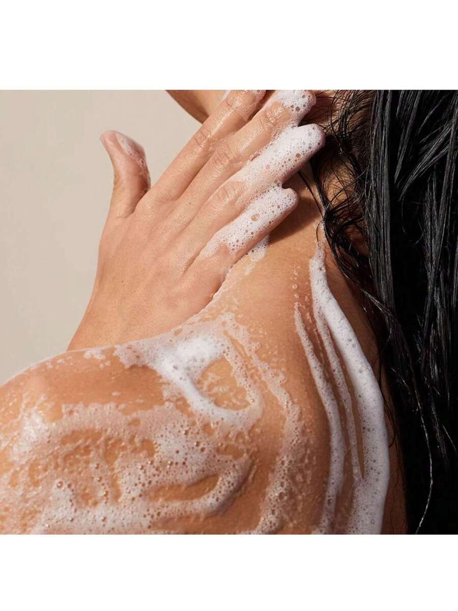 غسول الجسم المقشر، مرطب و مغذي و للوقايه من حب الشباب - الصورة 9