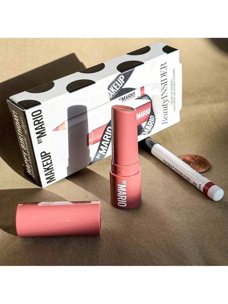 طقم الشفاه من MAKEUP BY MARI0" ، مكبر الشفاه بلون الورد الخشبي والقلم الرصاصي بلون البني الداكن - الصورة 5
